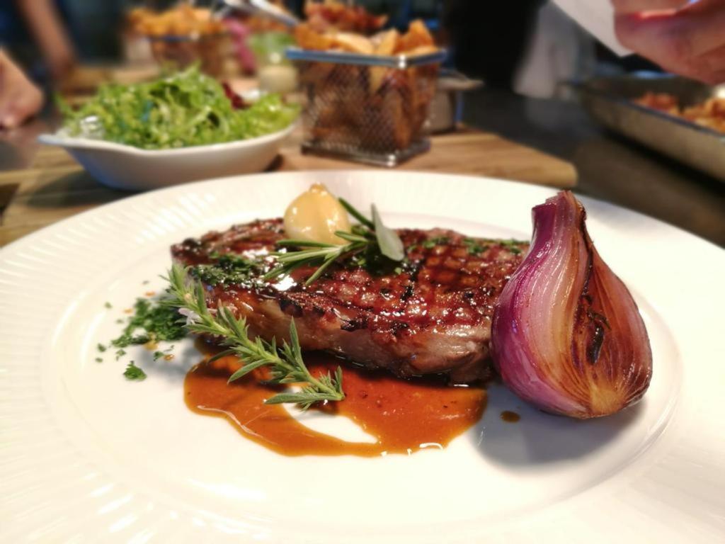 Bar Des Amis Hotel Villars  ภายนอก รูปภาพ